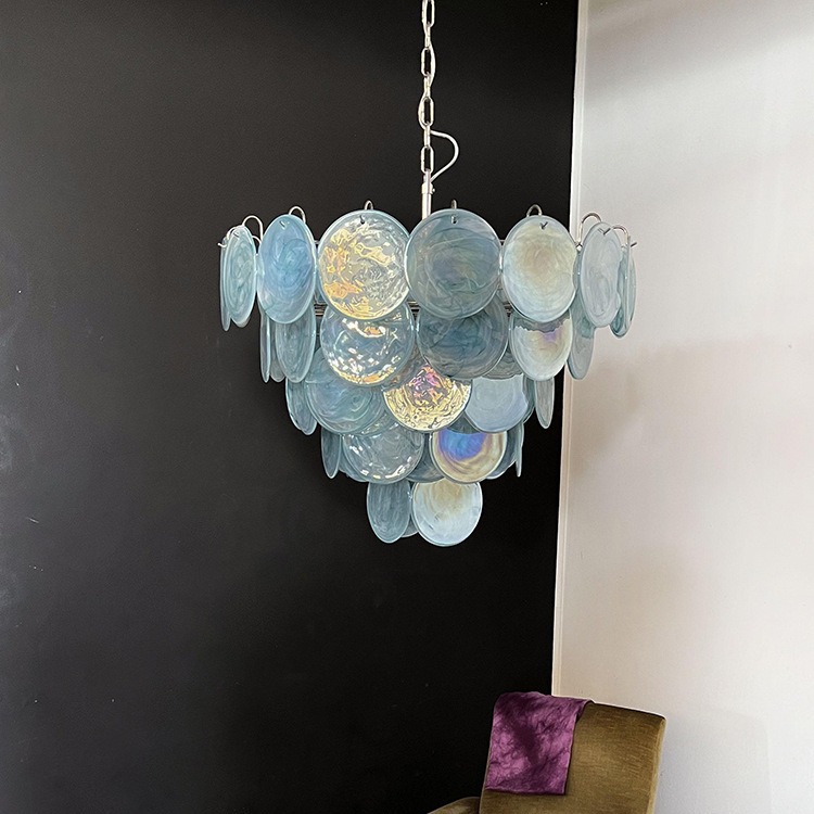 Perfect Style: Elevate Your Décor with a Stunning Chandelier